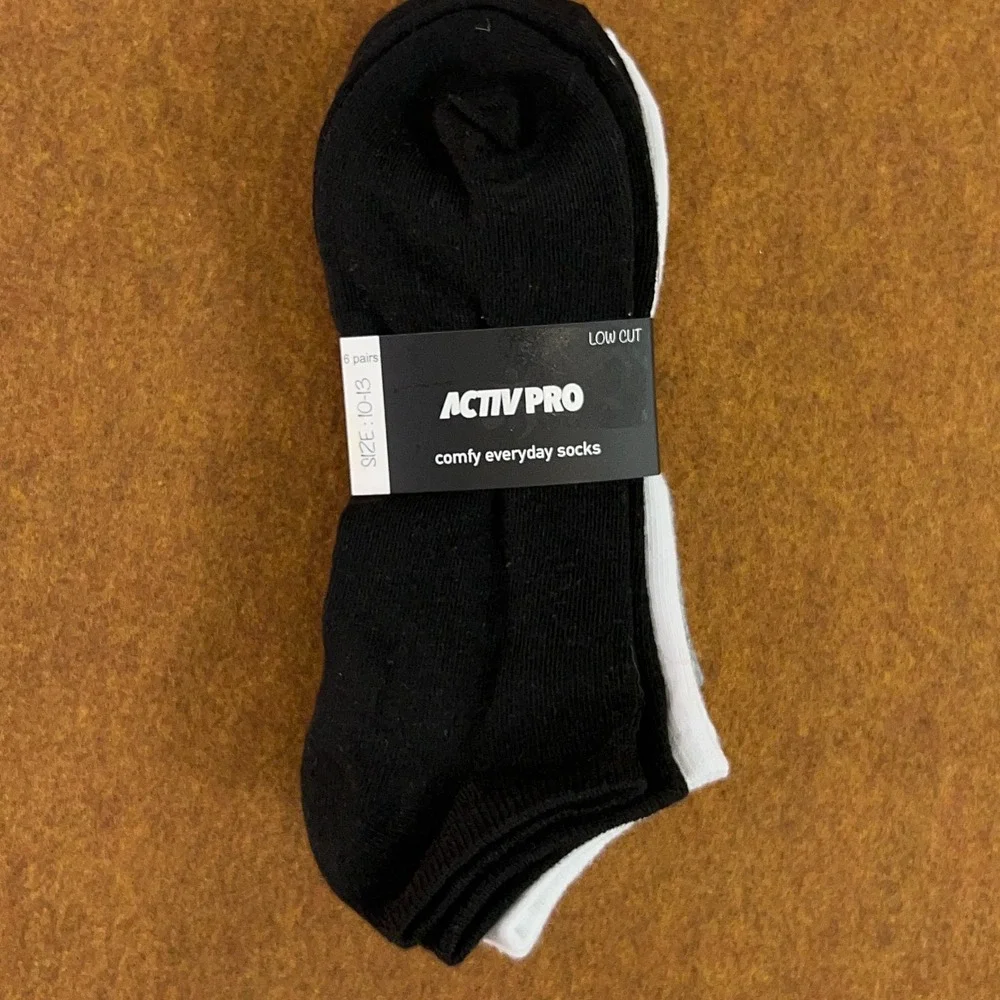 ActivPro Mens Size 10-13 Black Gray White Low Cut Everyday Socks 6 Pairs NWT
